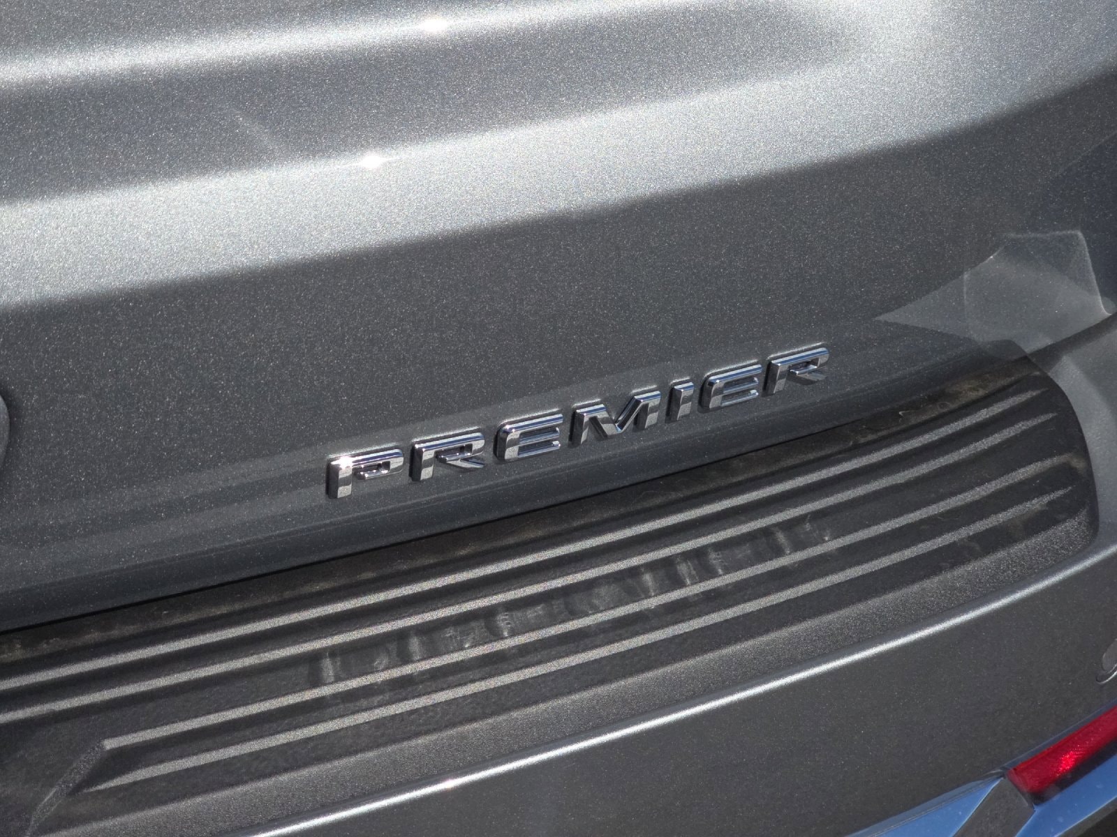 Thumbnail: 2026 Chevrolet Tahoe - 28