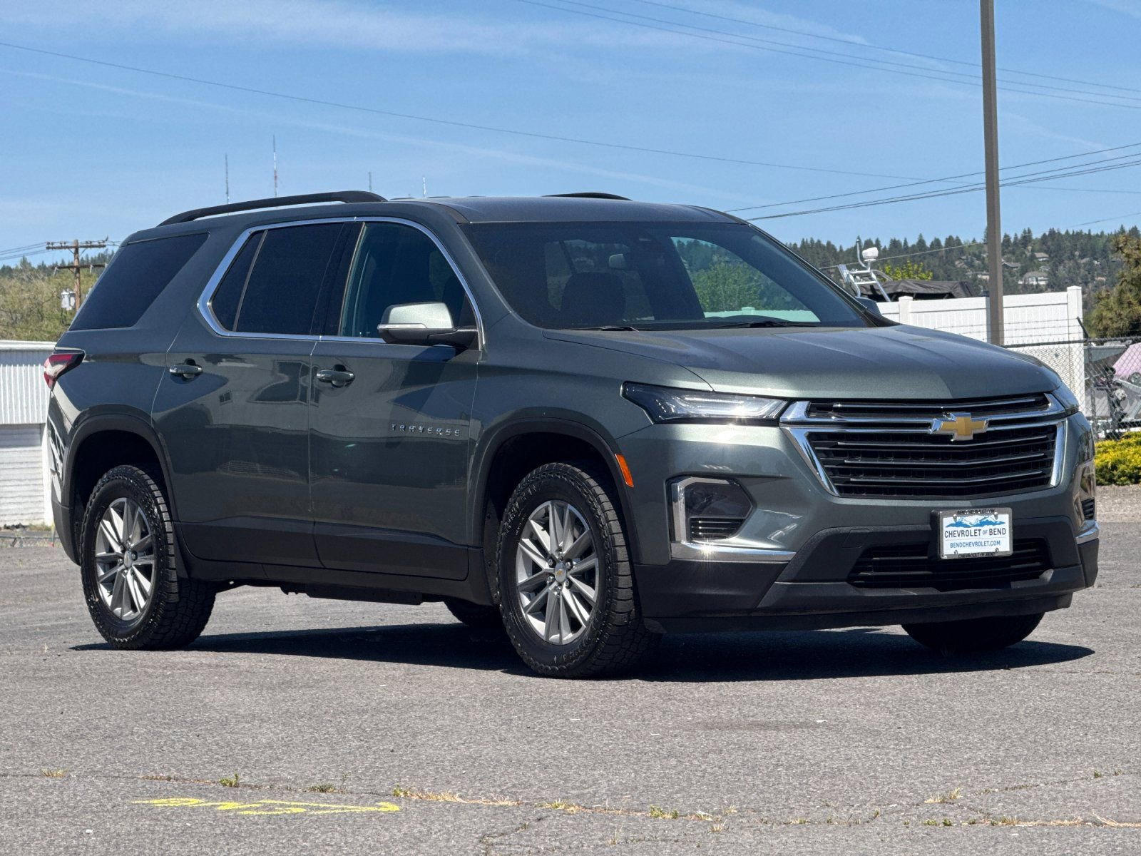 Thumbnail: 2023 Chevrolet Traverse - 9