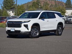 2026 Chevrolet Traverse LT SUV