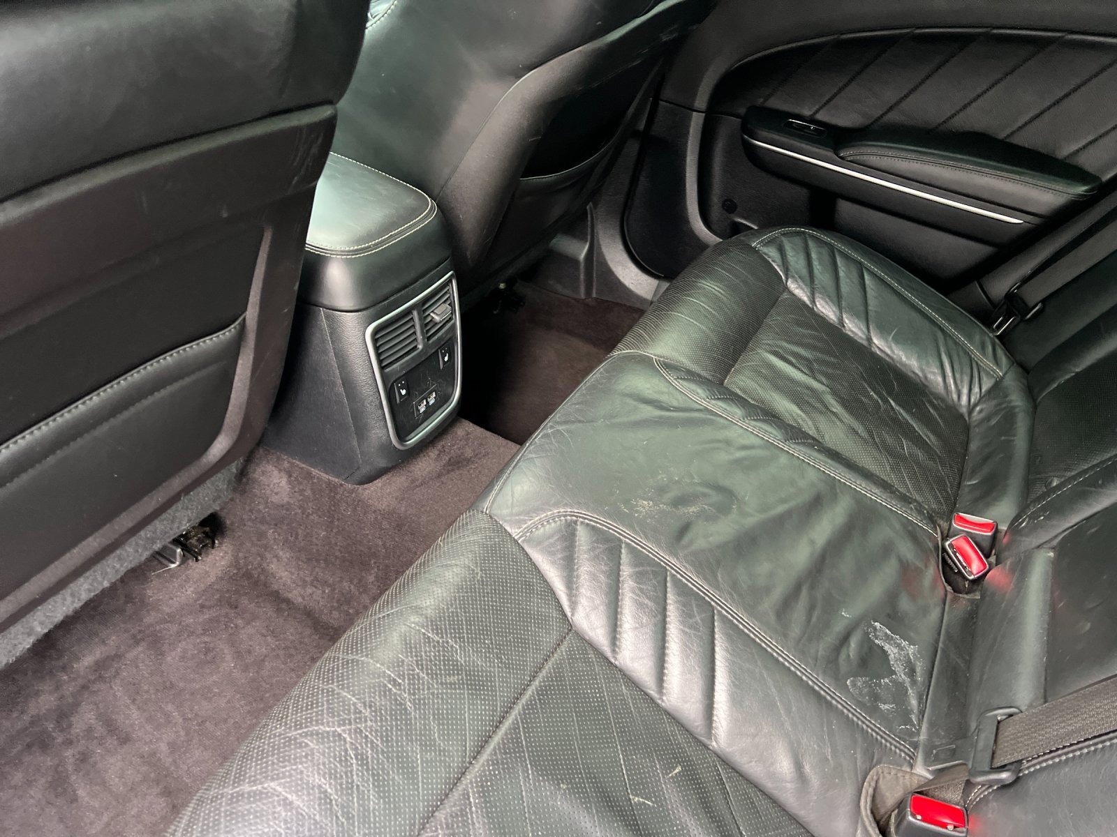 Thumbnail: 2017 Dodge Charger - 4