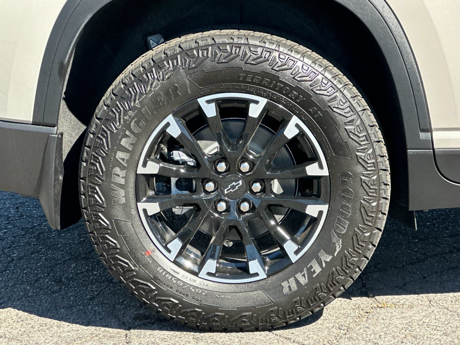 Thumbnail: 2026 Chevrolet Traverse - 28