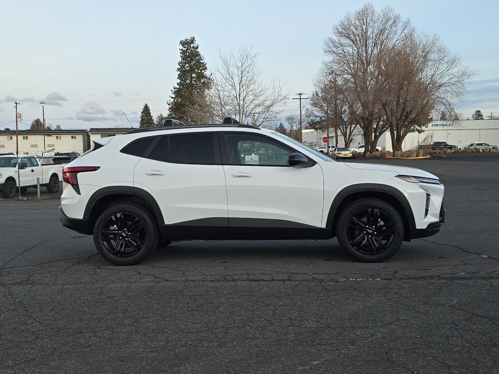 Thumbnail: 2026 Chevrolet Trax - 8