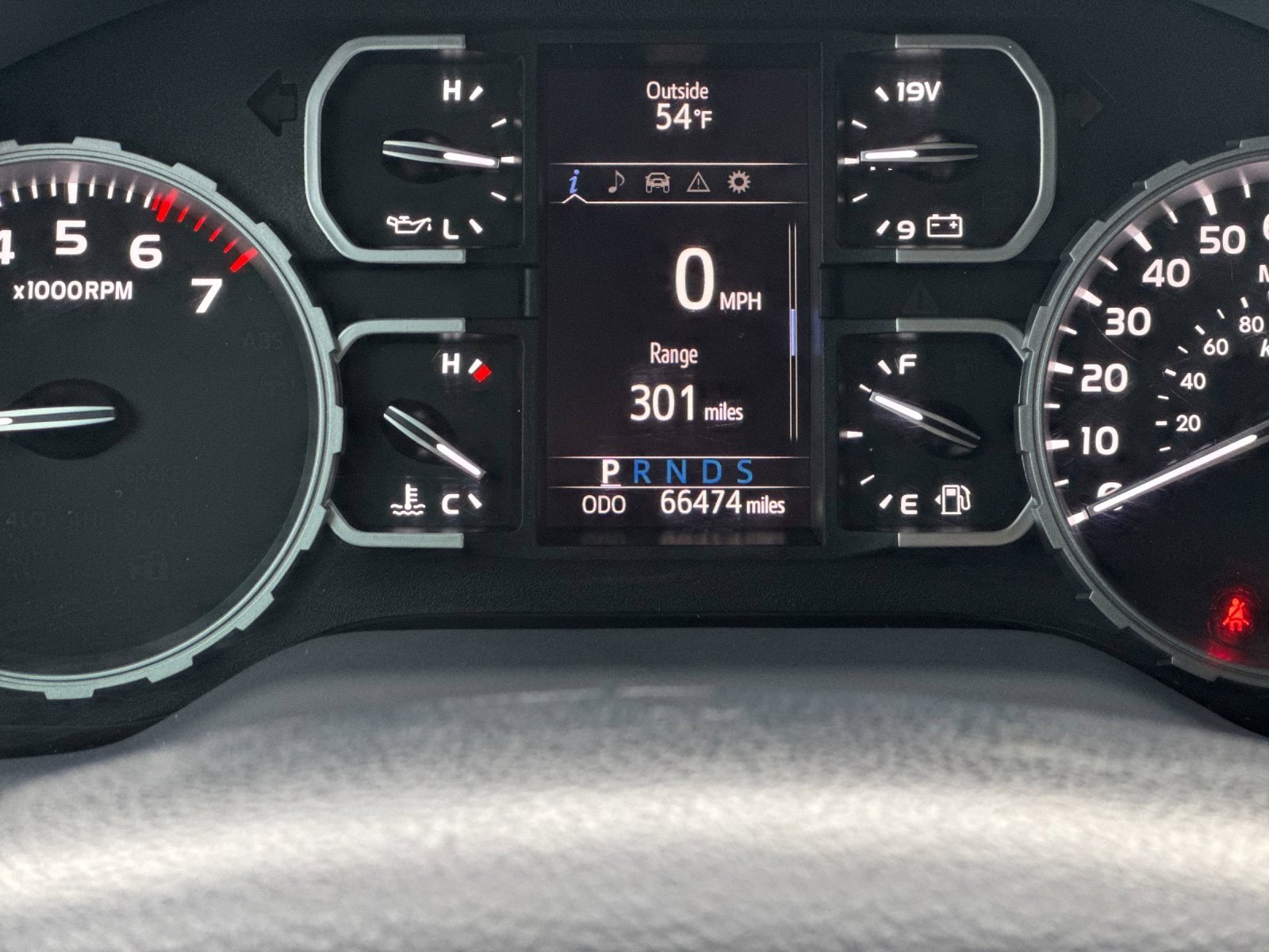 Thumbnail: 2020 Toyota Tundra - 24