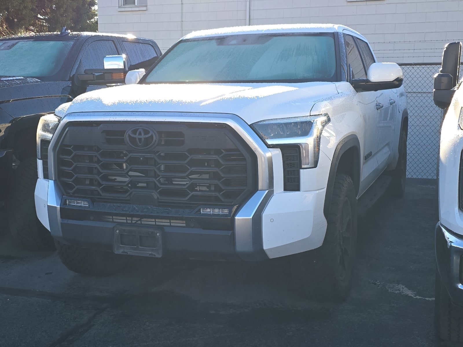 2022 Toyota Tundra Limited's photo