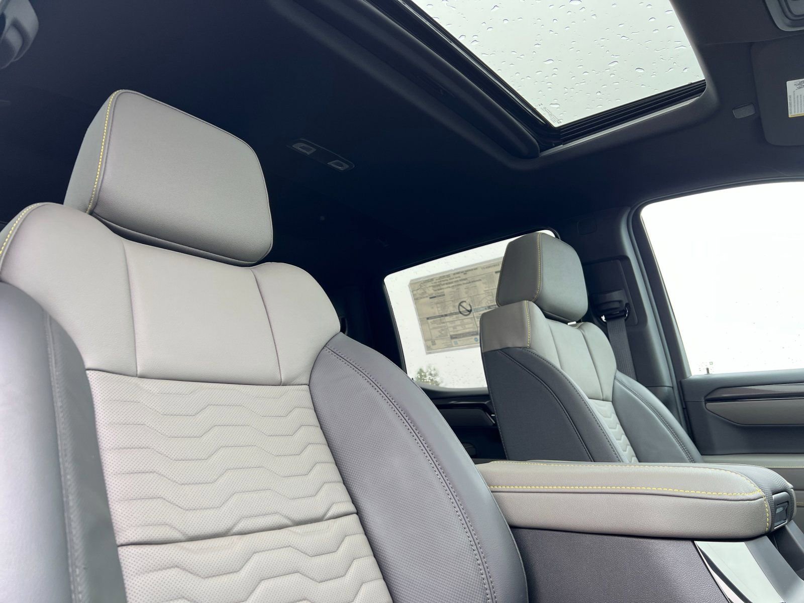 Thumbnail: 2026 Chevrolet Silverado 1500 - 16