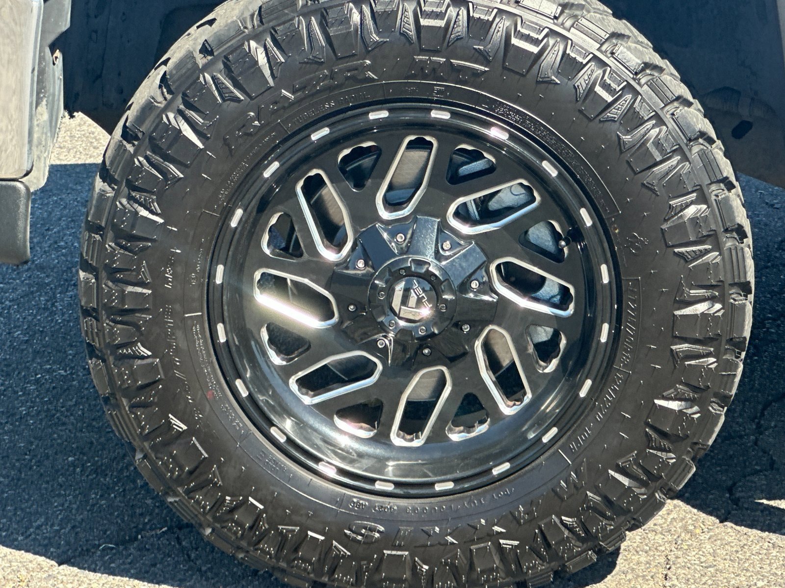 Thumbnail: 2008 GMC Sierra 1500 - 23