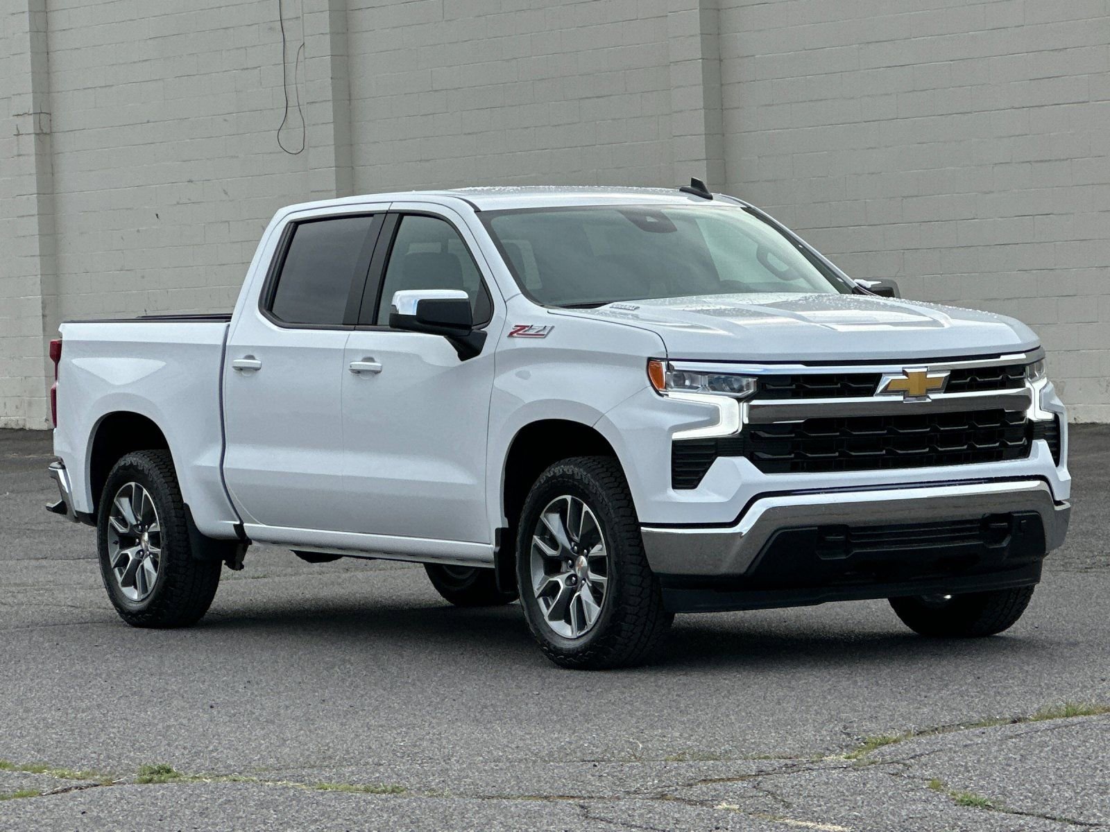 Thumbnail: 2026 Chevrolet Silverado 1500 - 9