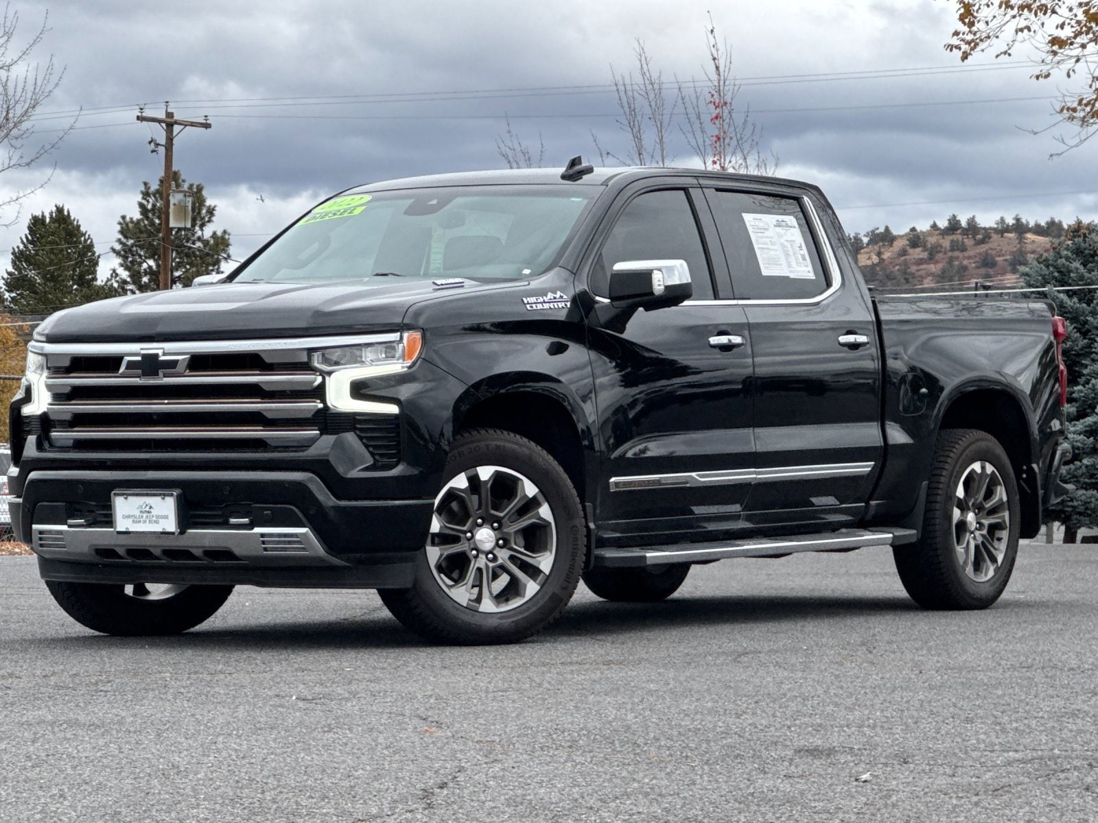 2022 Chevrolet Silverado 1500 High Country's photo