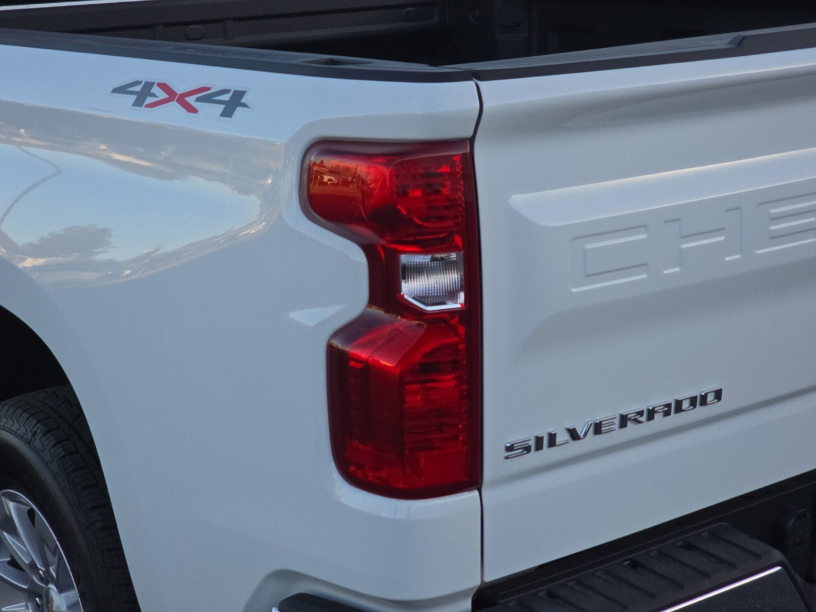 Thumbnail: 2025 Chevrolet Silverado 1500 - 27