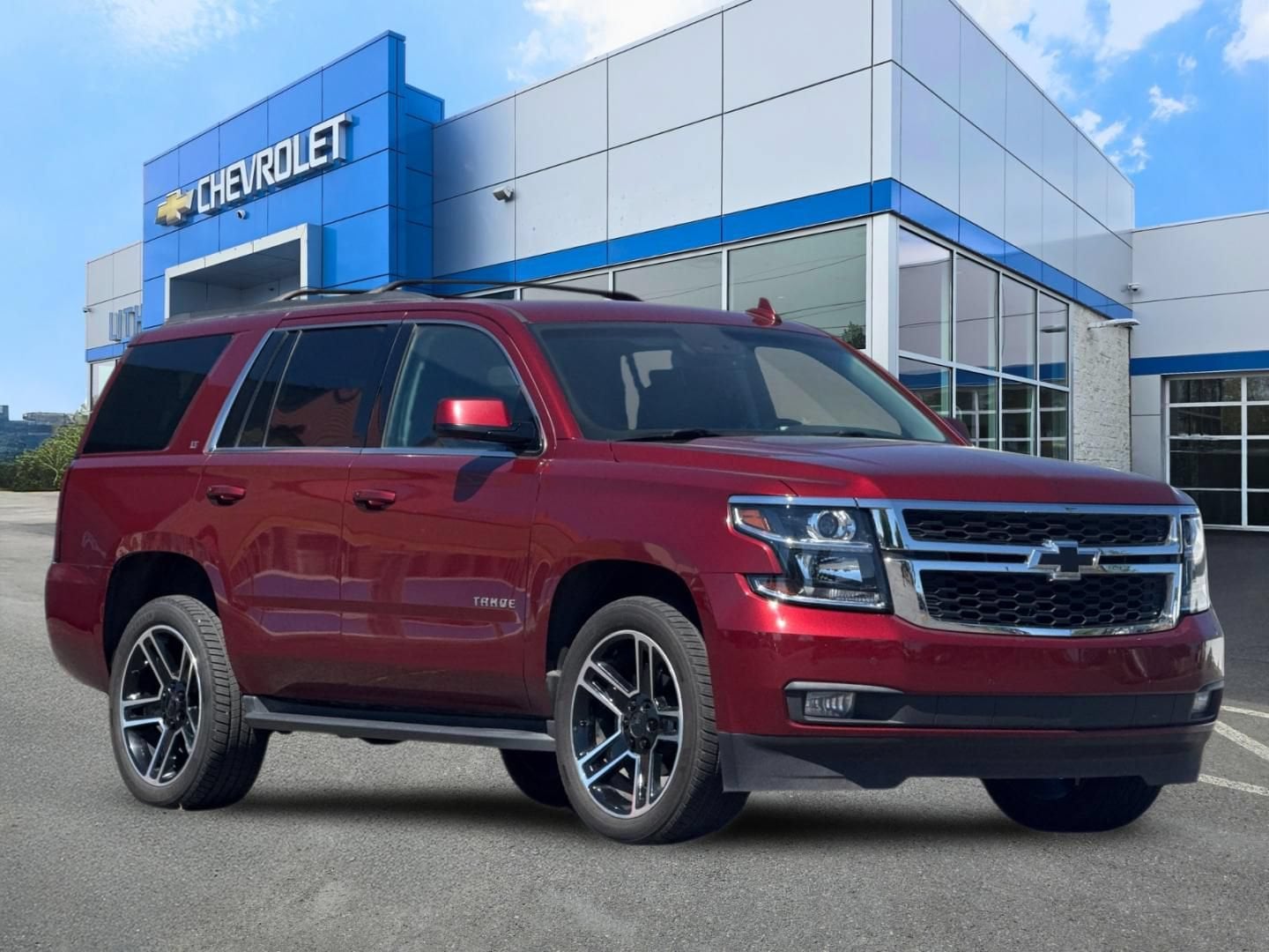 Thumbnail: 2018 Chevrolet Tahoe - 9