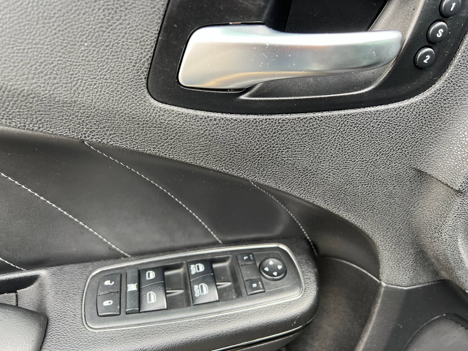 Thumbnail: 2017 Dodge Charger - 12