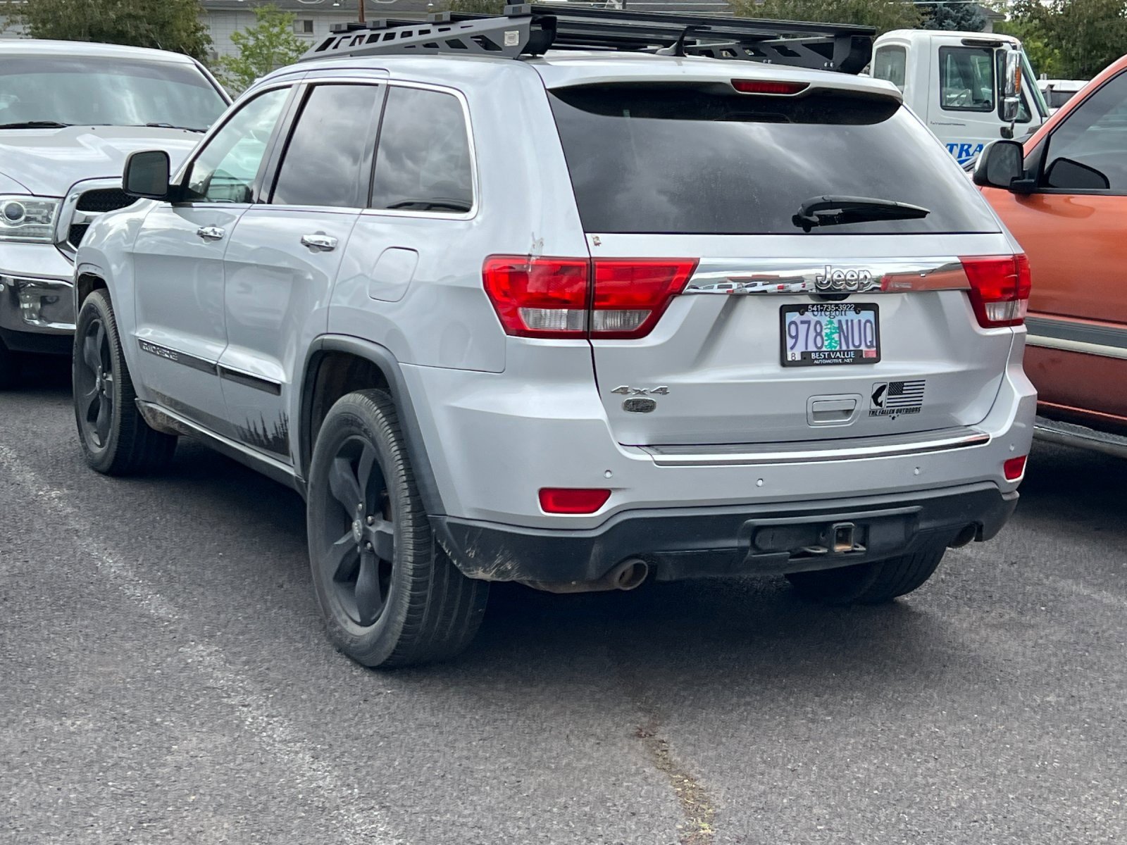 Thumbnail: 2011 Jeep Grand Cherokee - 3