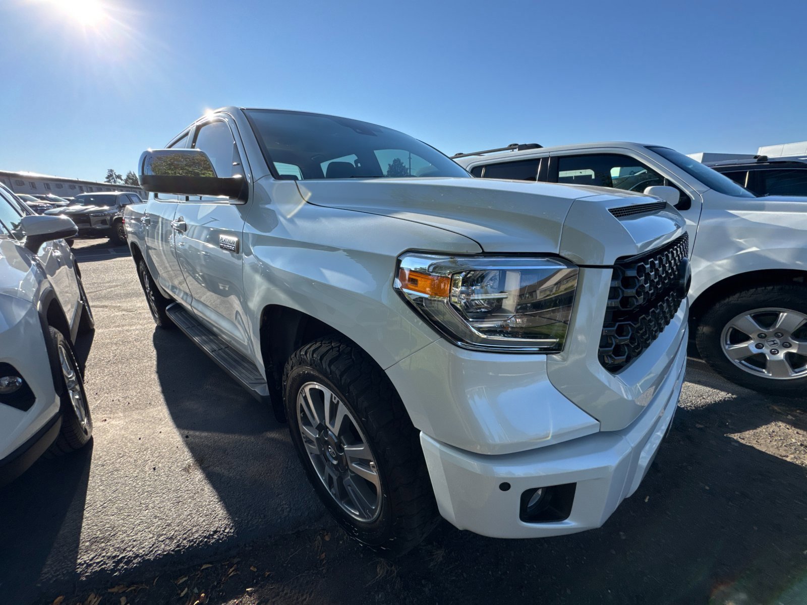 2021 Toyota Tundra Platinum Grade photo 3