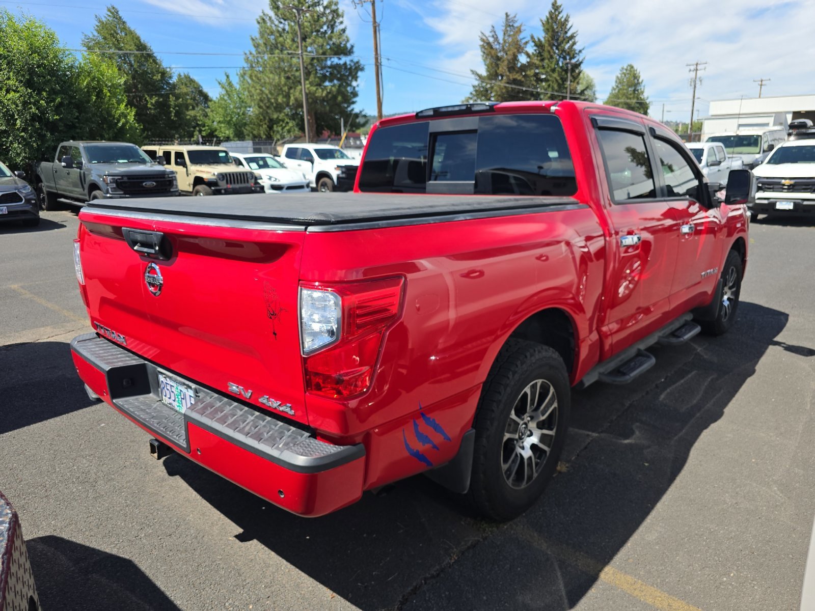 2021 Nissan Titan SV photo 2