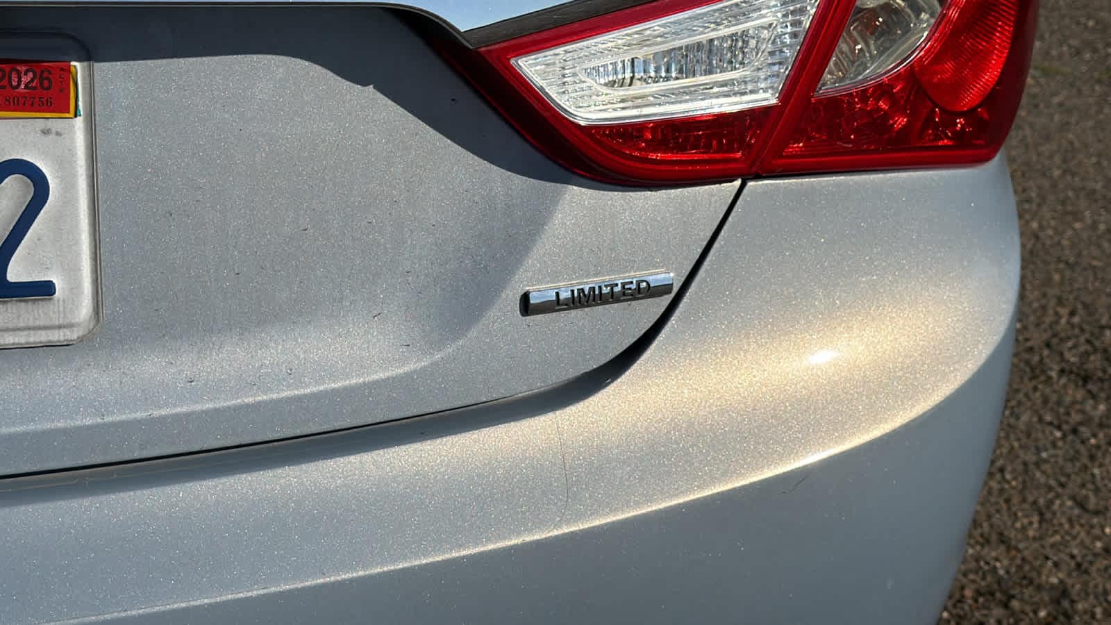 Thumbnail: 2011 Hyundai Sonata - 10