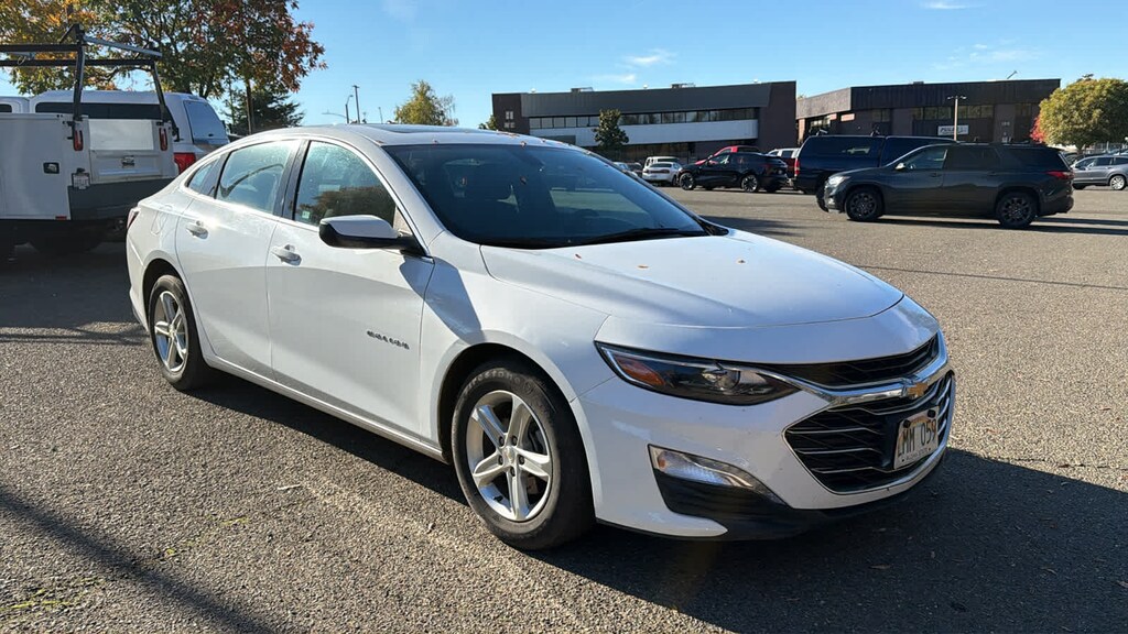 Used 2022 Chevrolet Malibu LT Car
