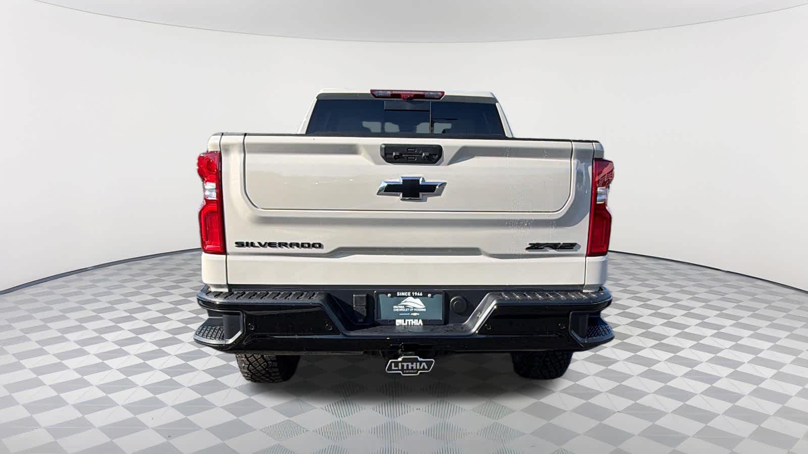 Thumbnail: 2026 Chevrolet Silverado 1500 - 6