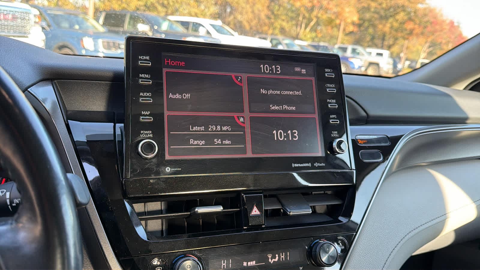 Thumbnail: 2022 Toyota Camry - 14