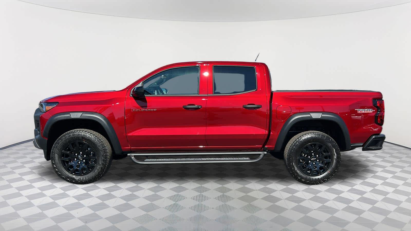 Thumbnail: 2026 Chevrolet Colorado - 8