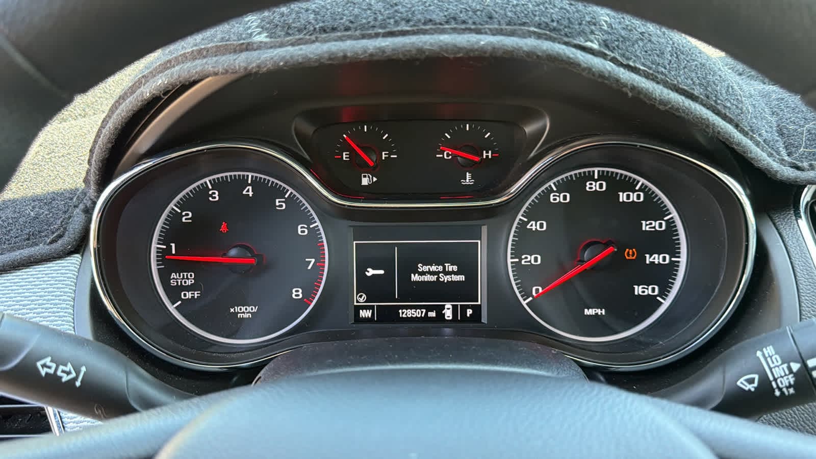 Thumbnail: 2019 Chevrolet Cruze - 16