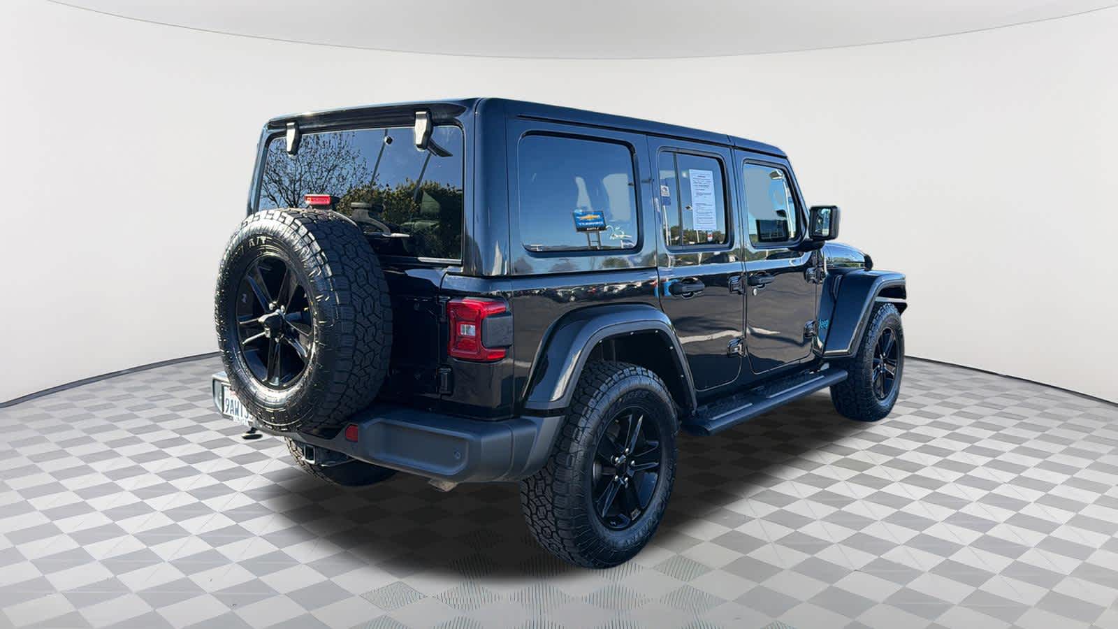 Thumbnail: 2021 Jeep Wrangler - 5