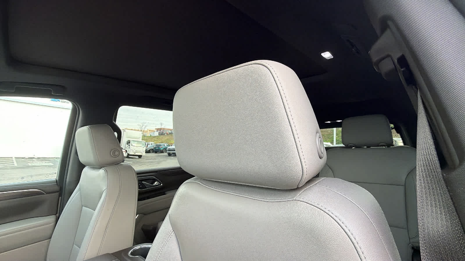 Thumbnail: 2023 Chevrolet Tahoe - 11