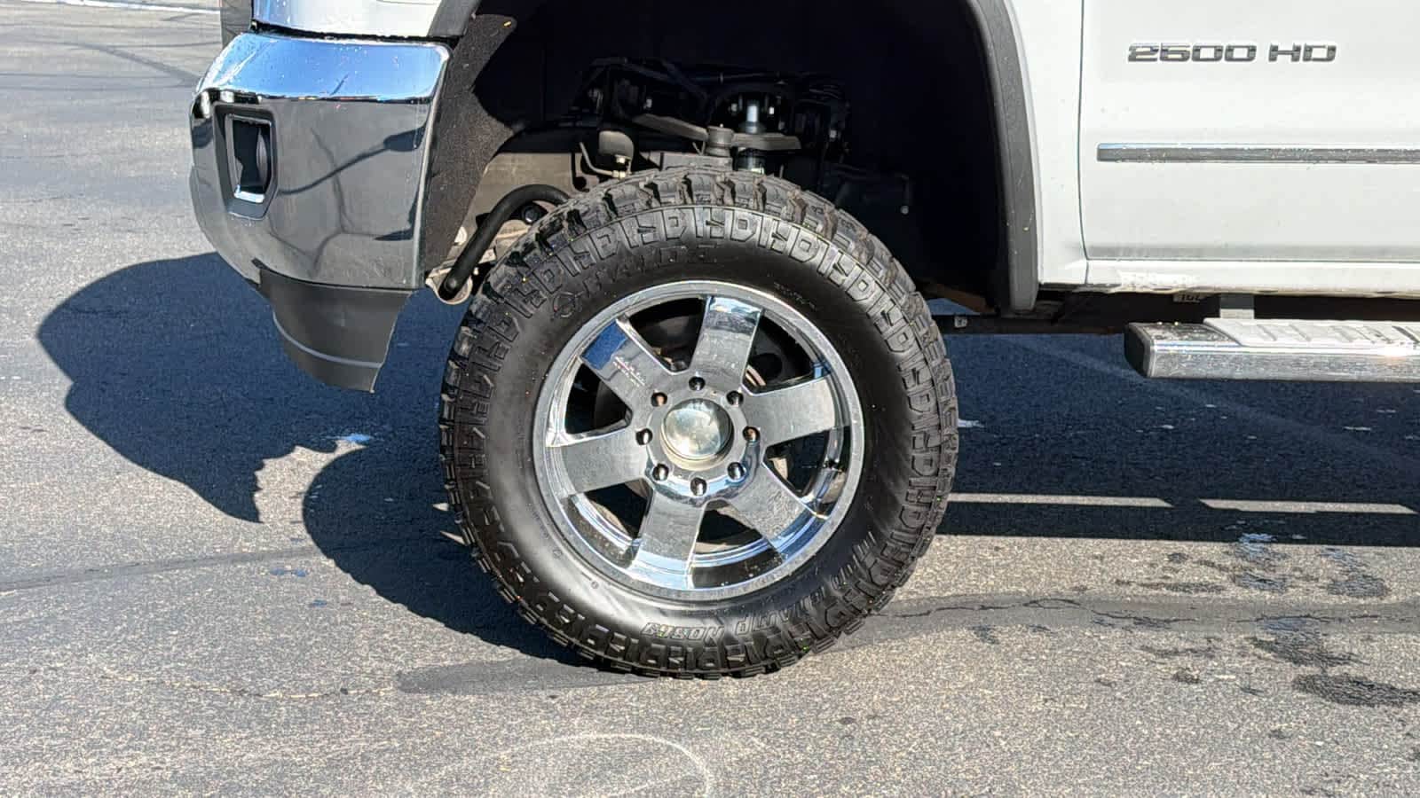 Thumbnail: 2017 GMC Sierra 2500 - 9