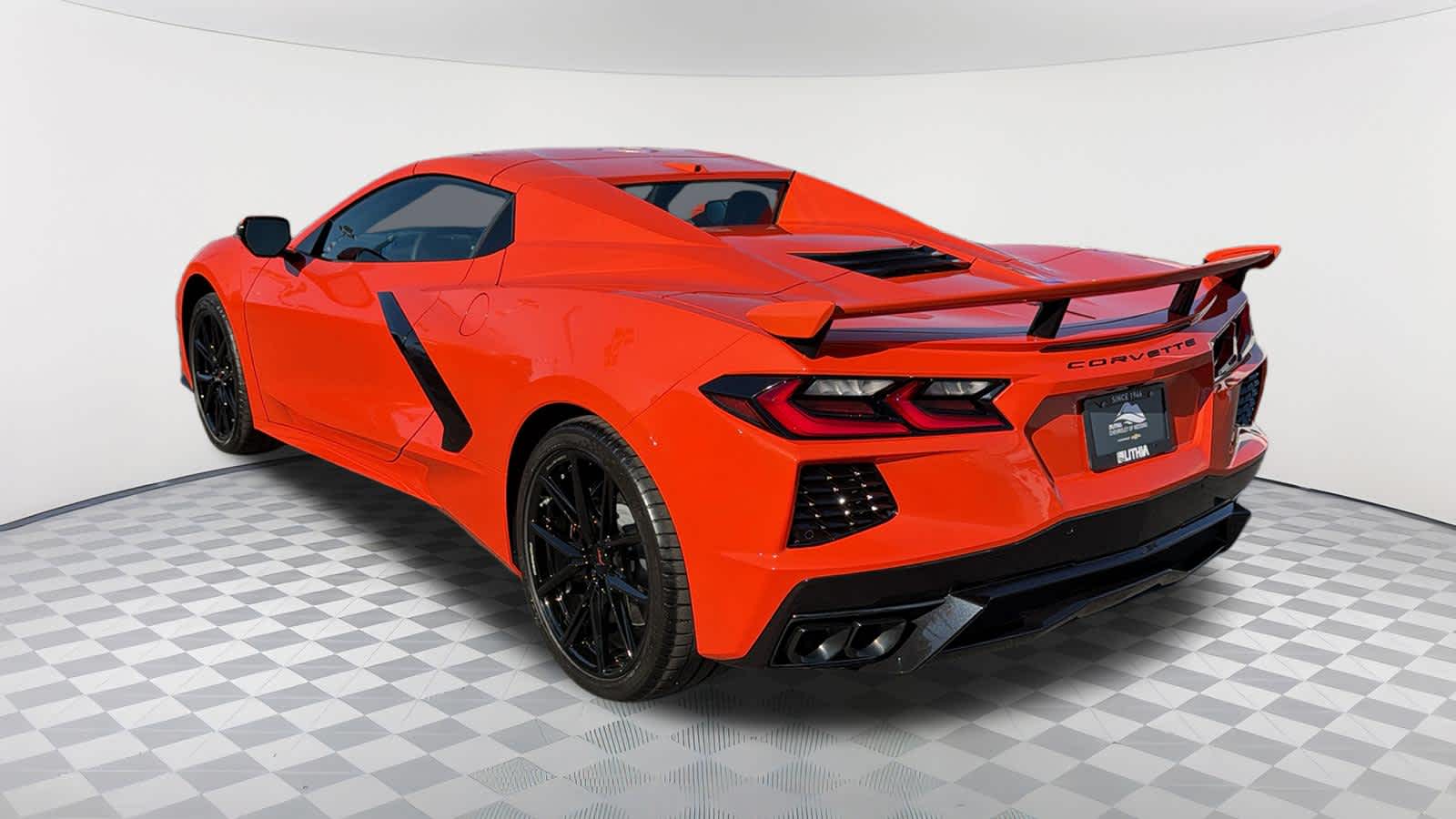 2027 Chevrolet Corvette 2LT - Photo 7