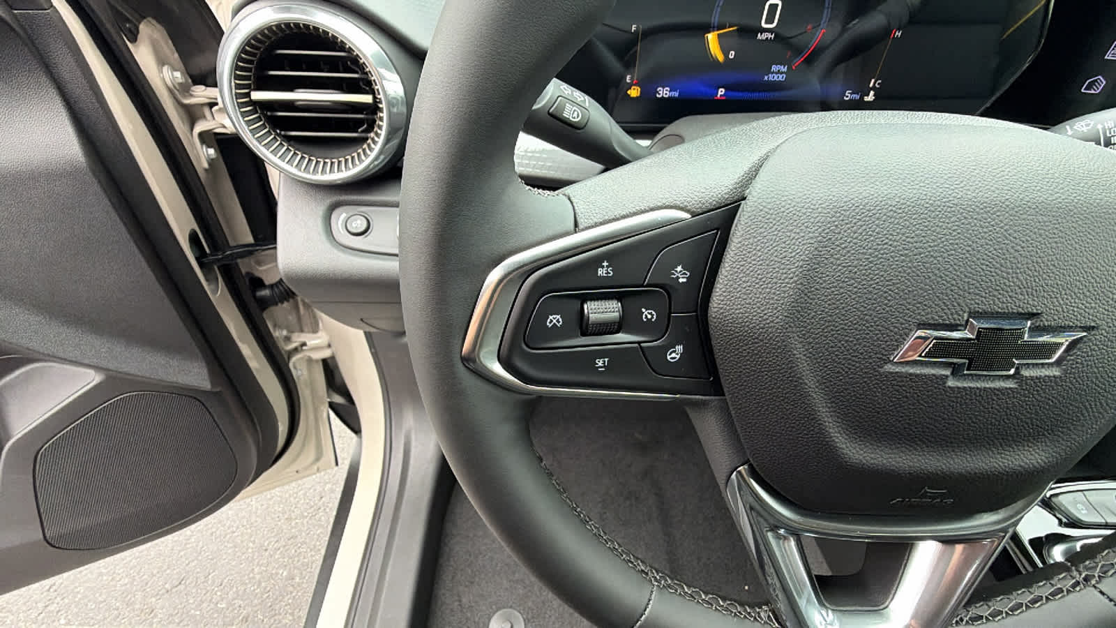 Thumbnail: 2026 Chevrolet Trax - 19
