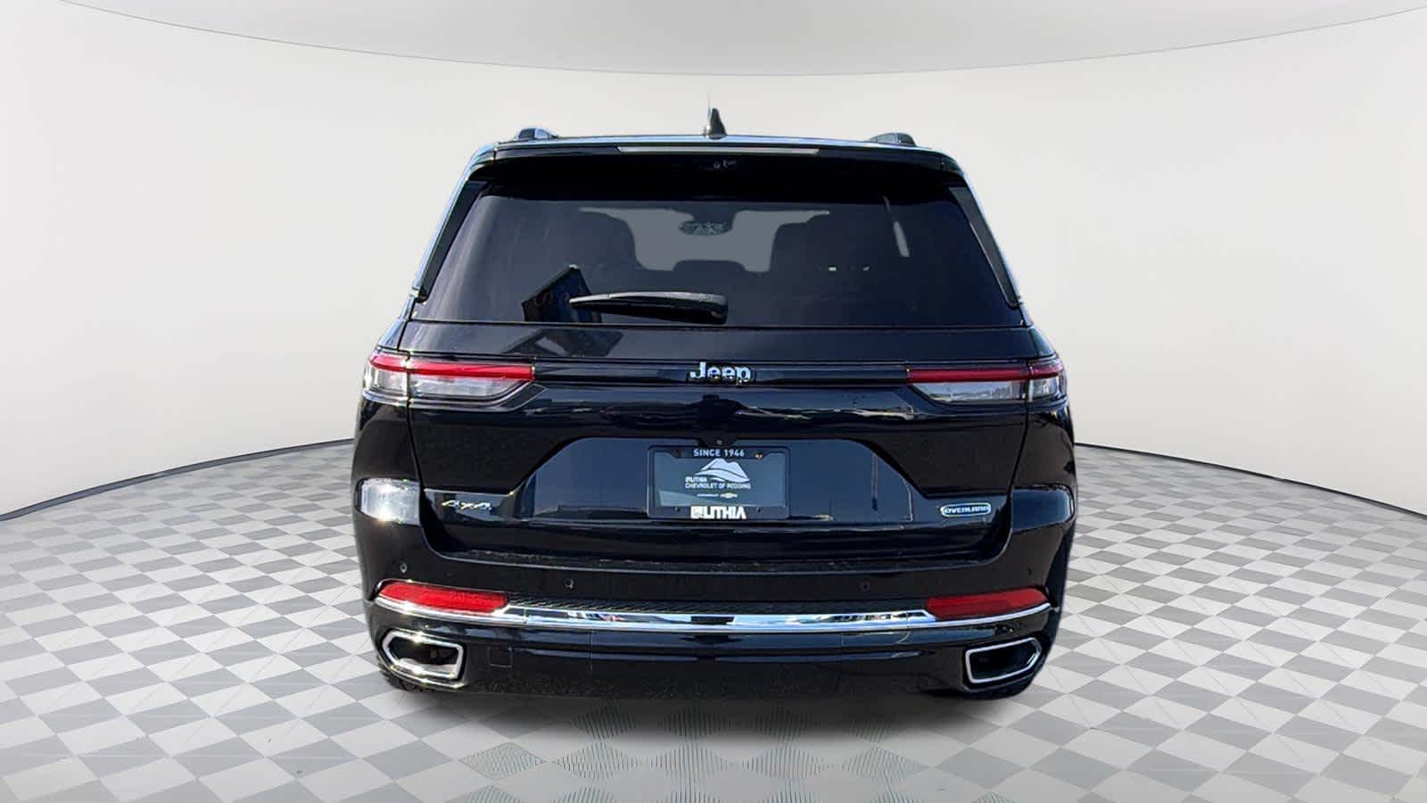 2023 Jeep Grand Cherokee Overland - Photo 6