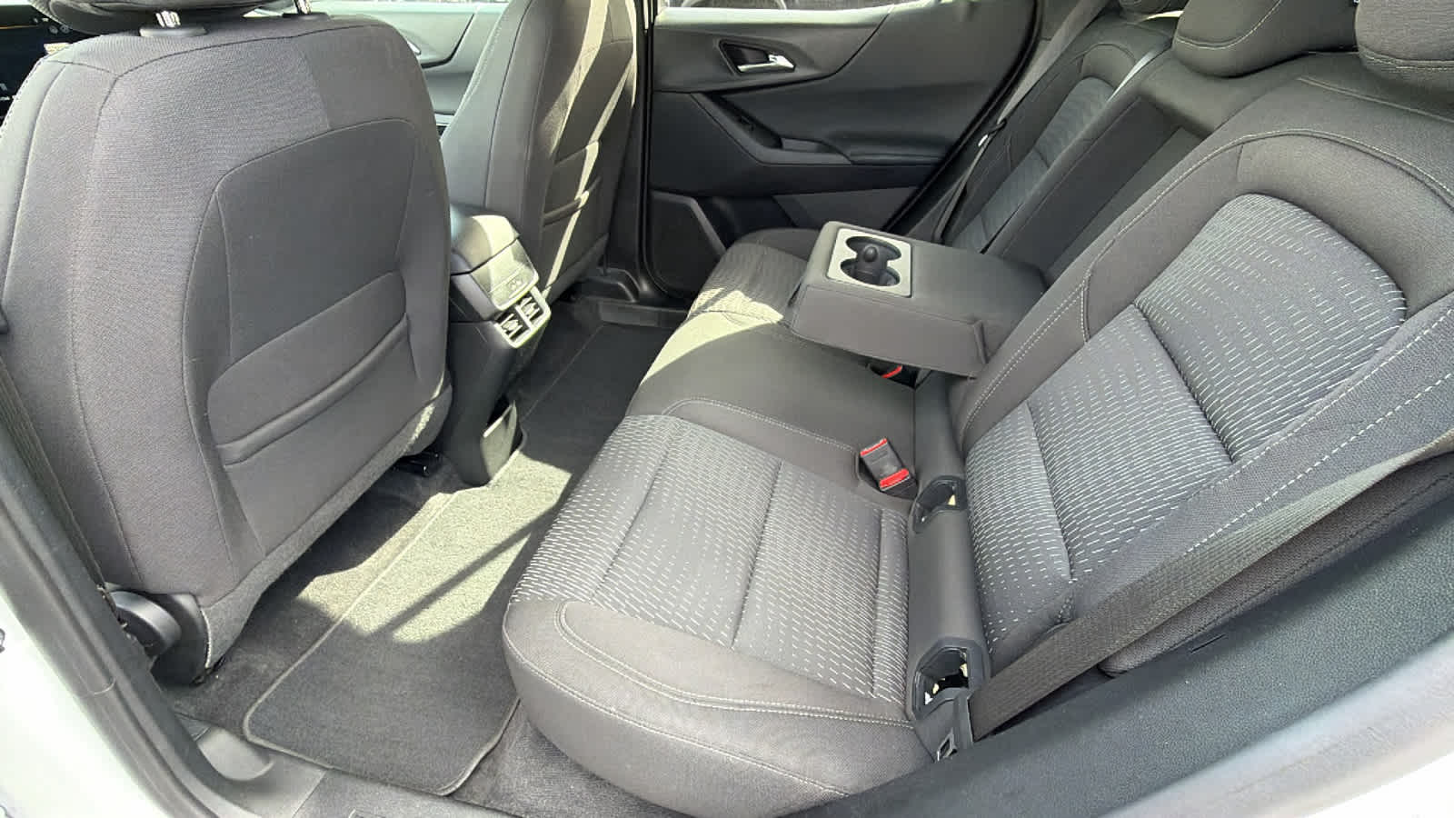 Thumbnail: 2025 Chevrolet Equinox - 24