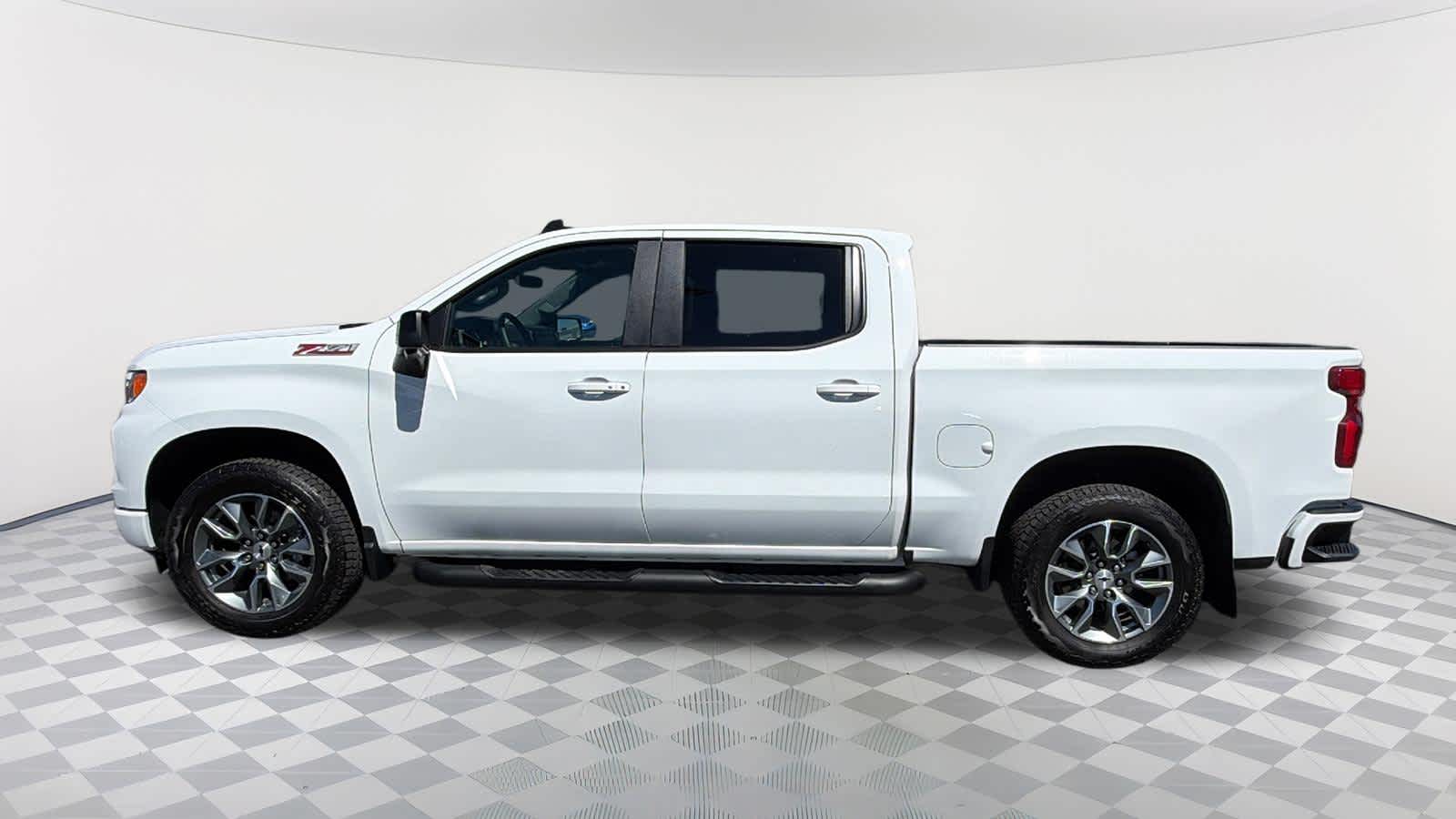 Thumbnail: 2026 Chevrolet Silverado 1500 - 8