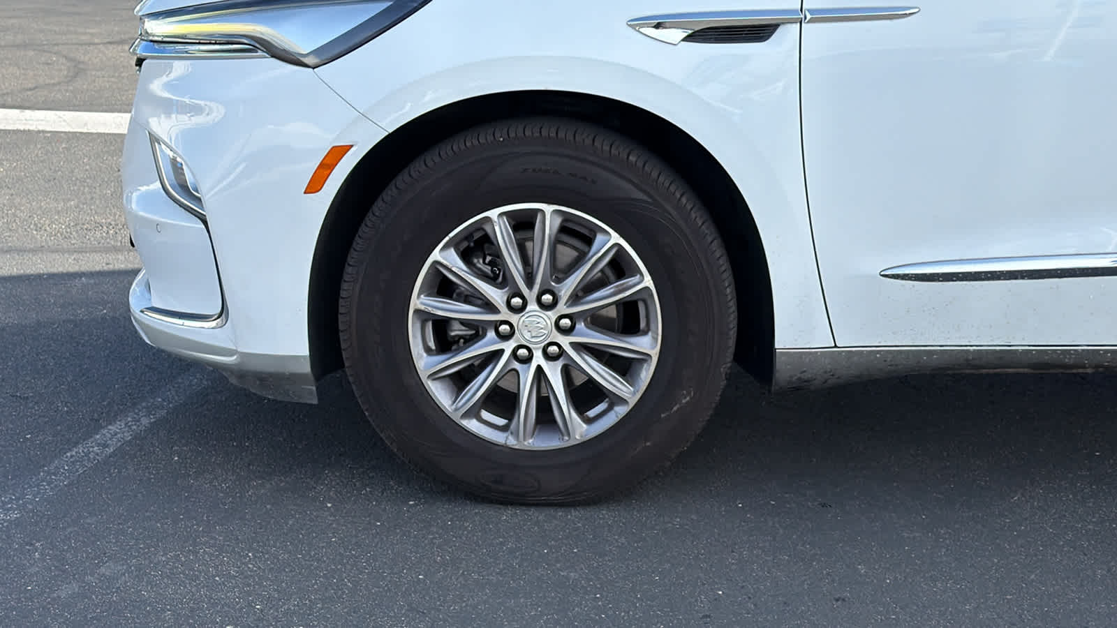 Thumbnail: 2022 Buick Enclave - 9