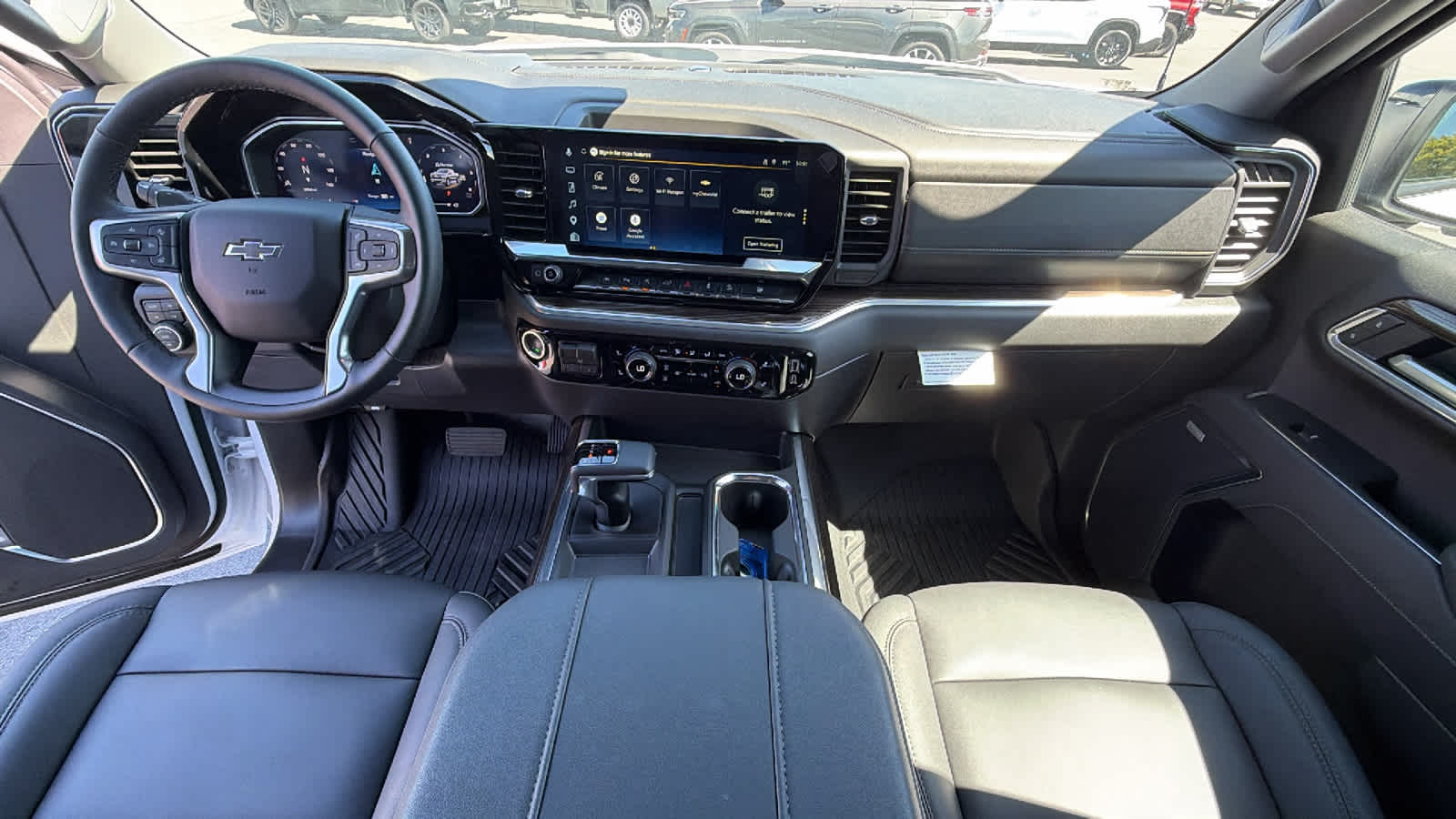 Thumbnail: 2026 Chevrolet Silverado 1500 - 26