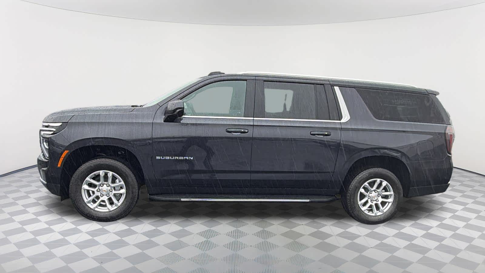 Thumbnail: 2026 Chevrolet Suburban - 8