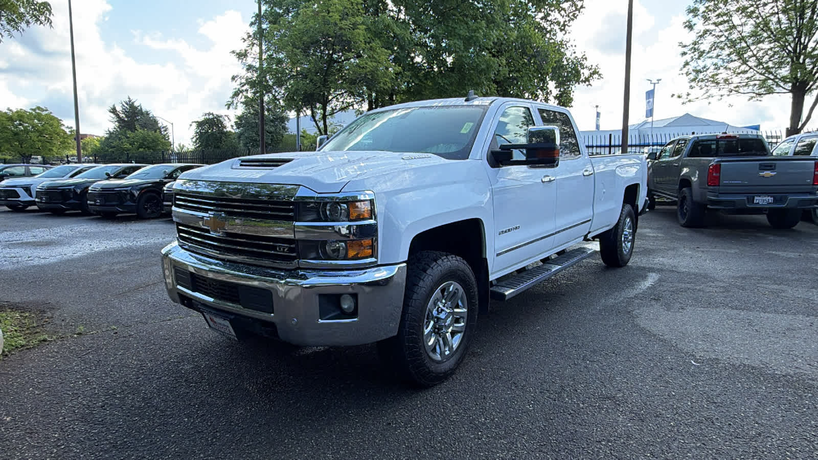 2019 Chevrolet Silverado HD LTZ 4WD Crew Cab Standard Box's photo