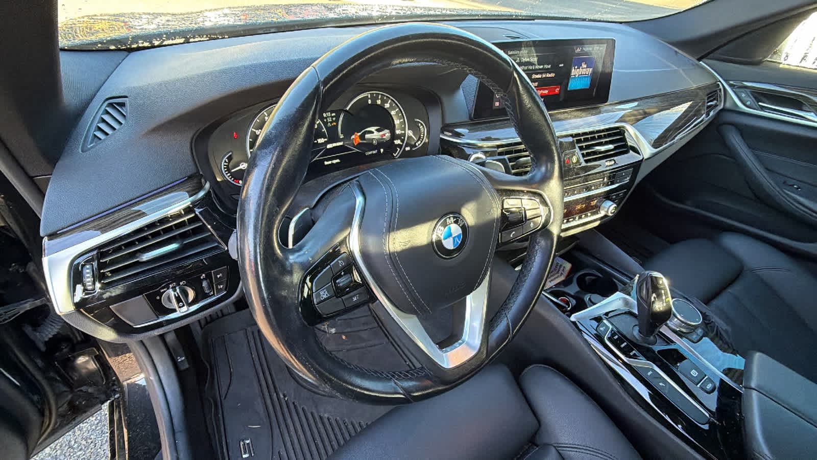 Thumbnail: 2019 BMW 5 Series - 10