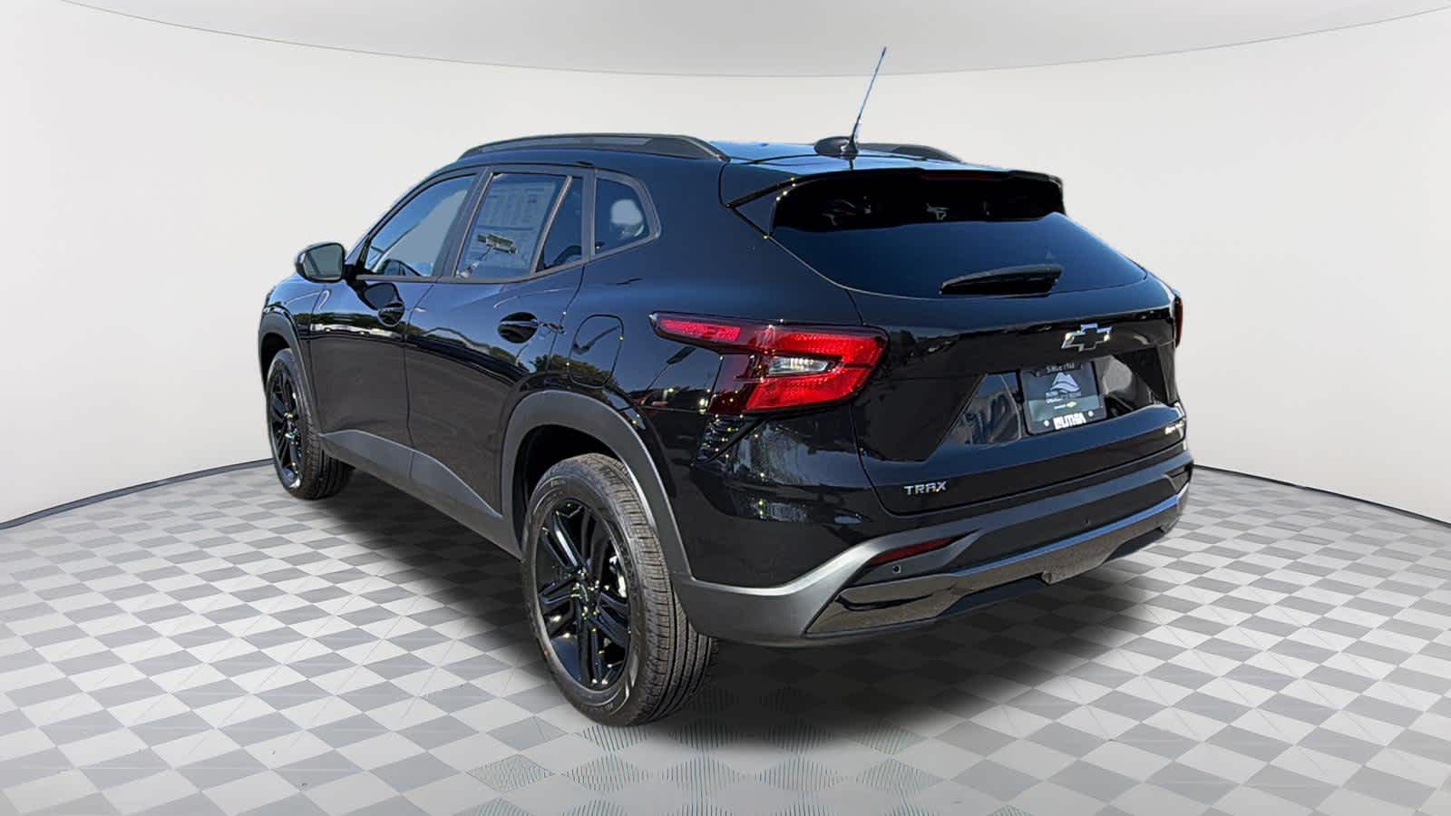 Thumbnail: 2026 Chevrolet Trax - 7