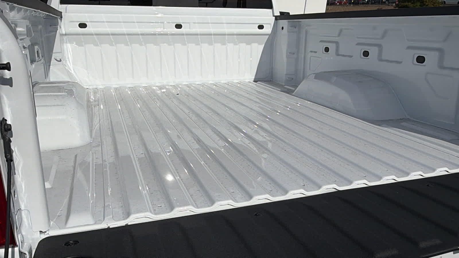 Thumbnail: 2026 Chevrolet Silverado 2500 - 27