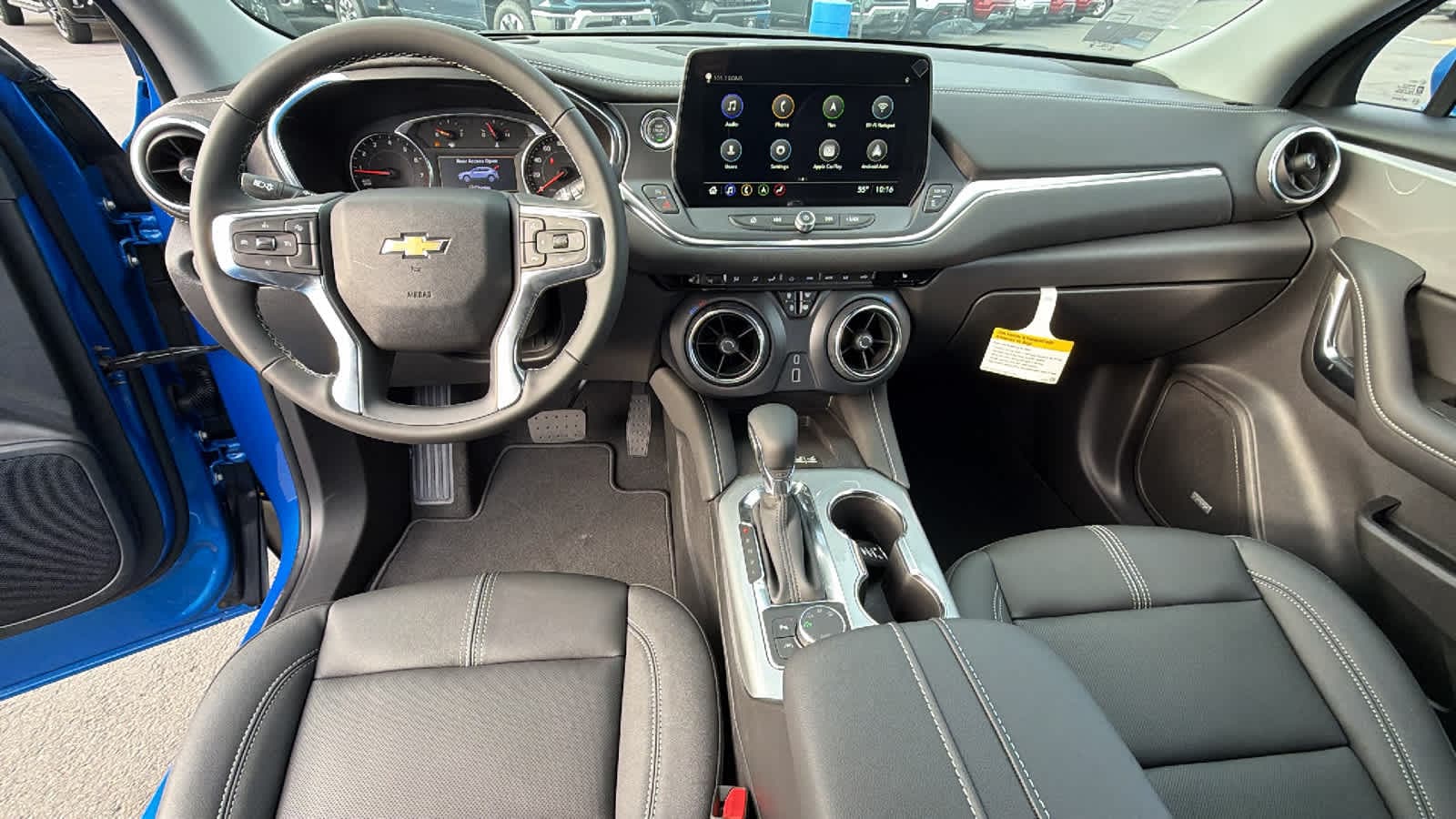 Thumbnail: 2025 Chevrolet Blazer - 26