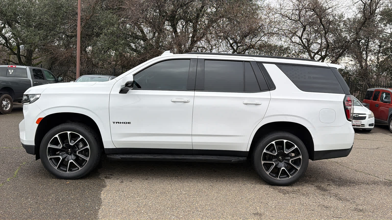 Thumbnail: 2021 Chevrolet Tahoe - 8