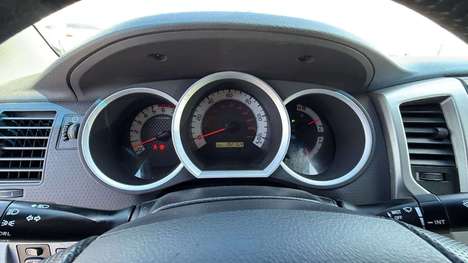 Thumbnail: 2014 Toyota Tacoma - 21