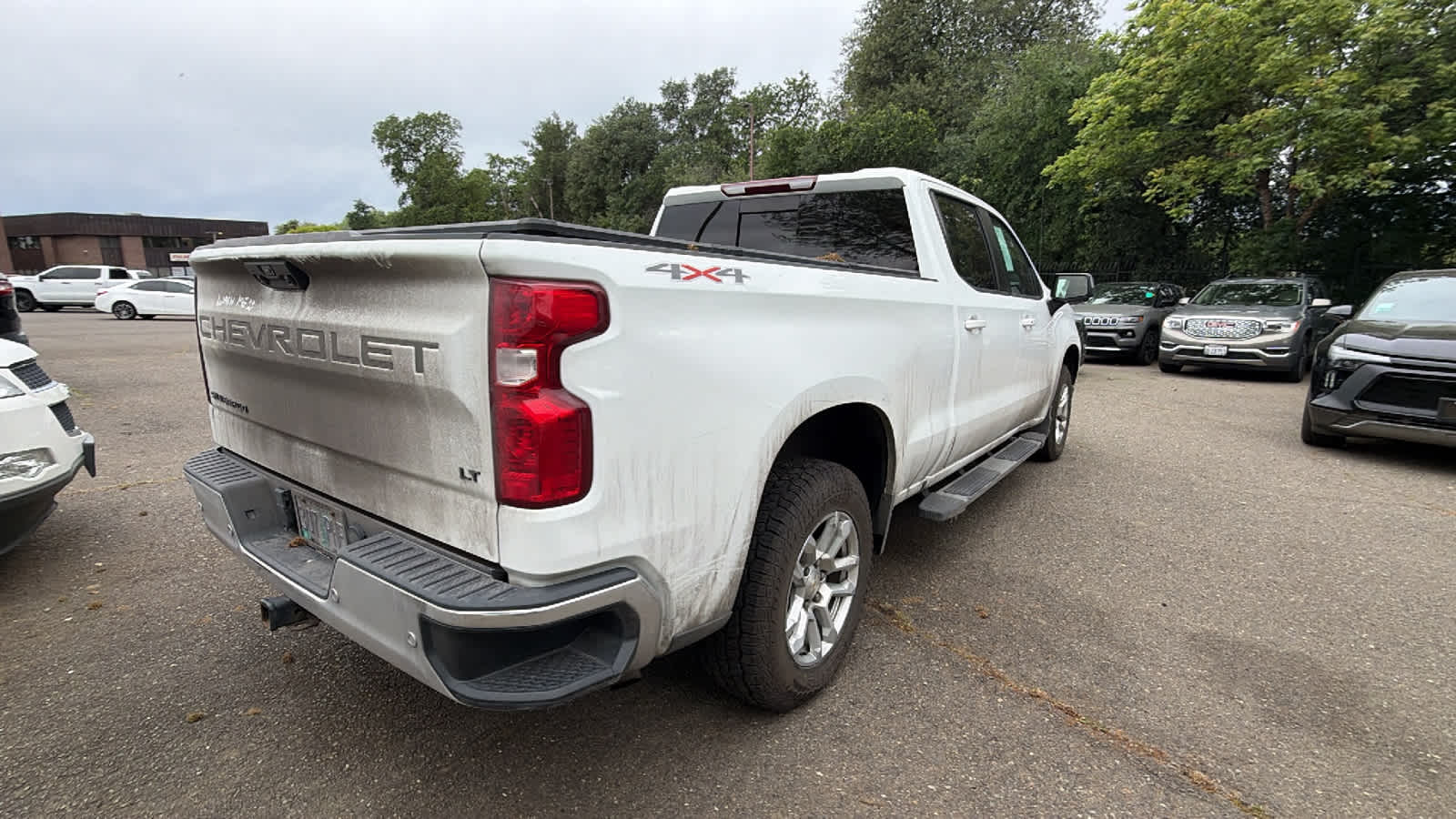 Thumbnail: 2023 Chevrolet Silverado 1500 - 5