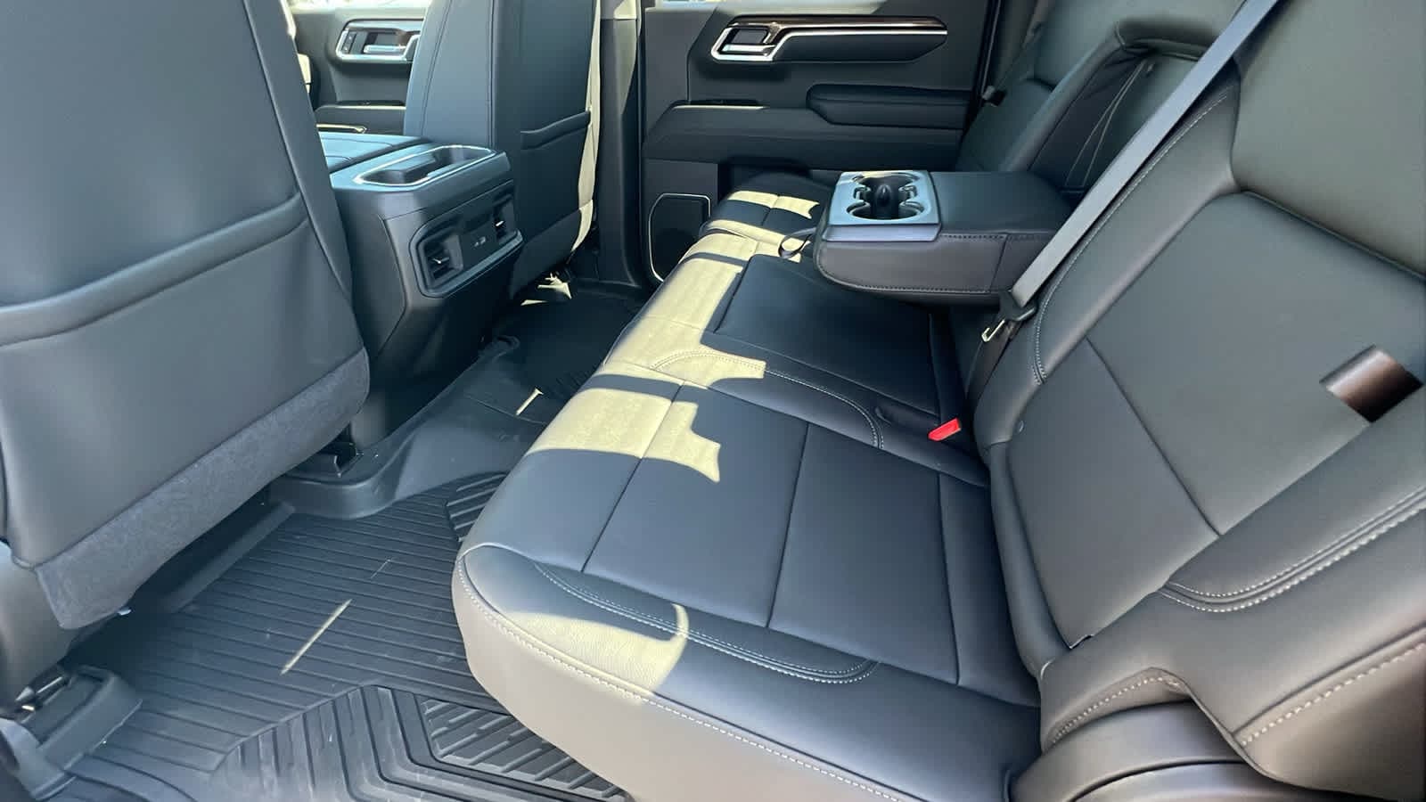 Thumbnail: 2025 Chevrolet Silverado 1500 - 24