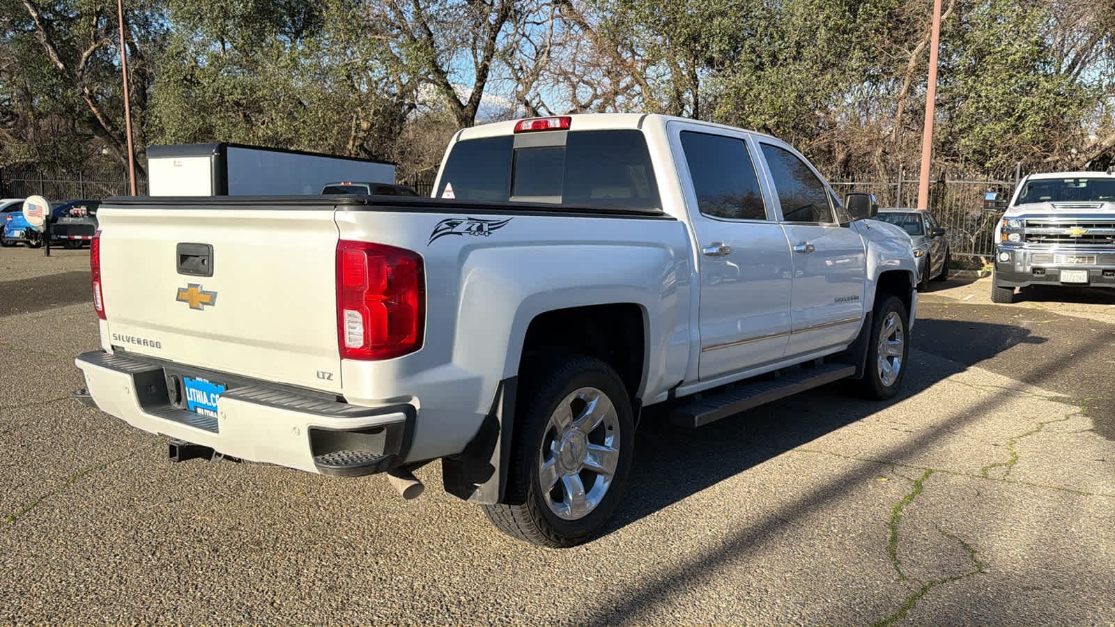 Thumbnail: 2018 Chevrolet Silverado 1500 - 5