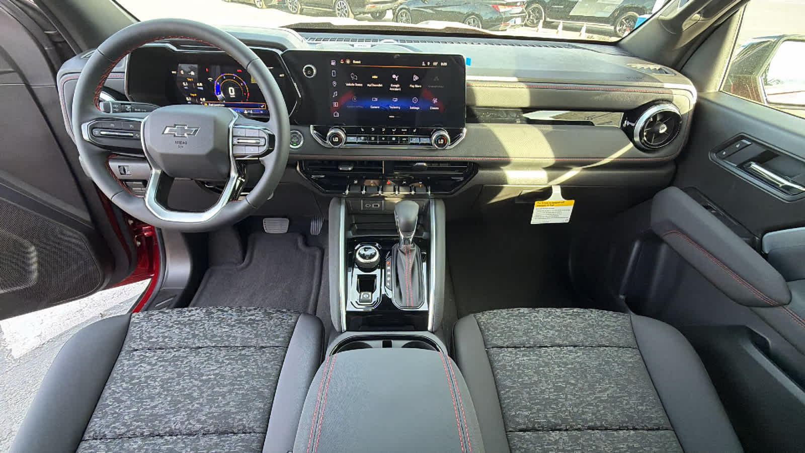 Thumbnail: 2026 Chevrolet Colorado - 26