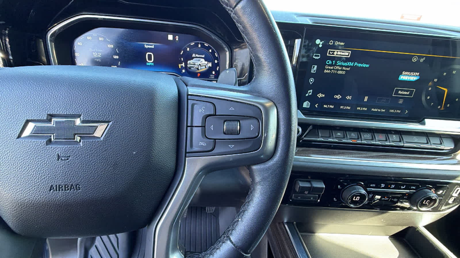 Thumbnail: 2022 Chevrolet Silverado 1500 - 20