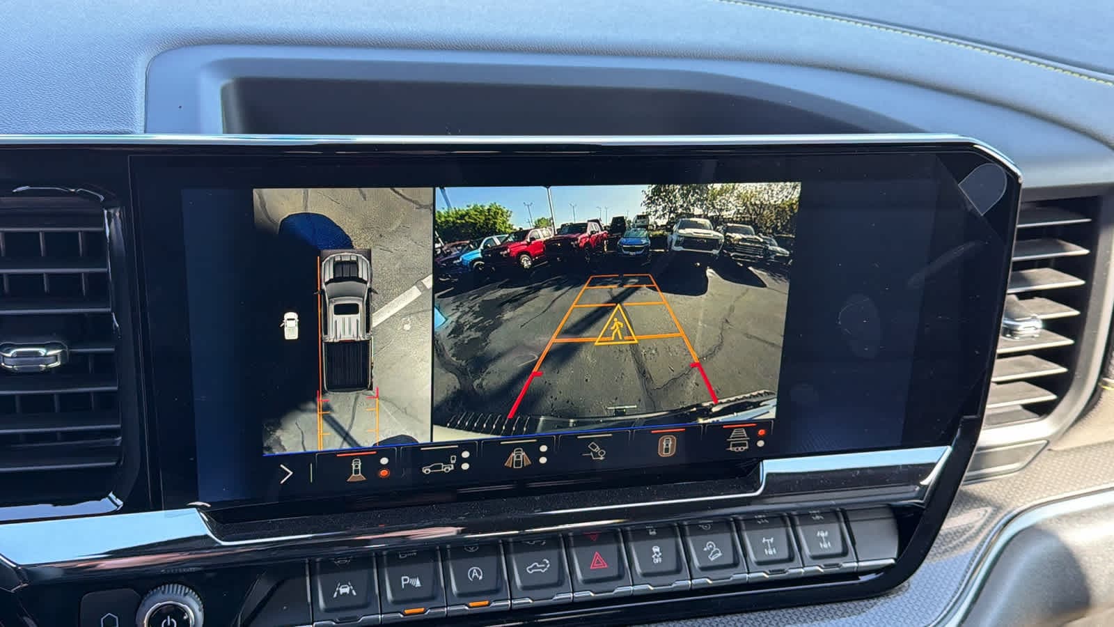 Thumbnail: 2026 Chevrolet Silverado 1500 - 16