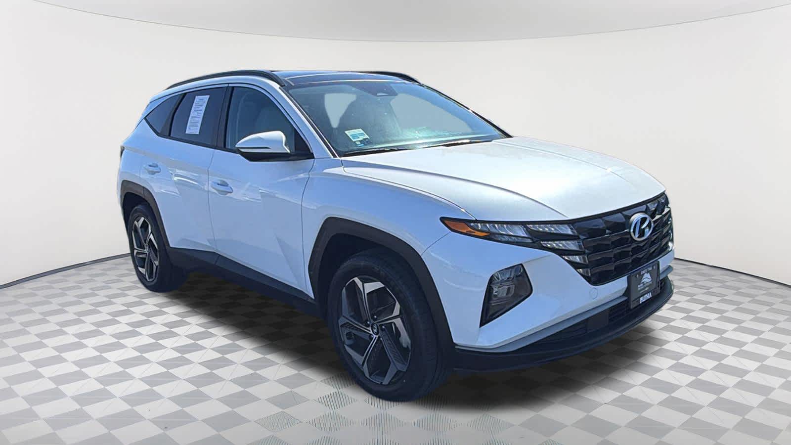 Thumbnail: 2023 Hyundai Tucson - 3