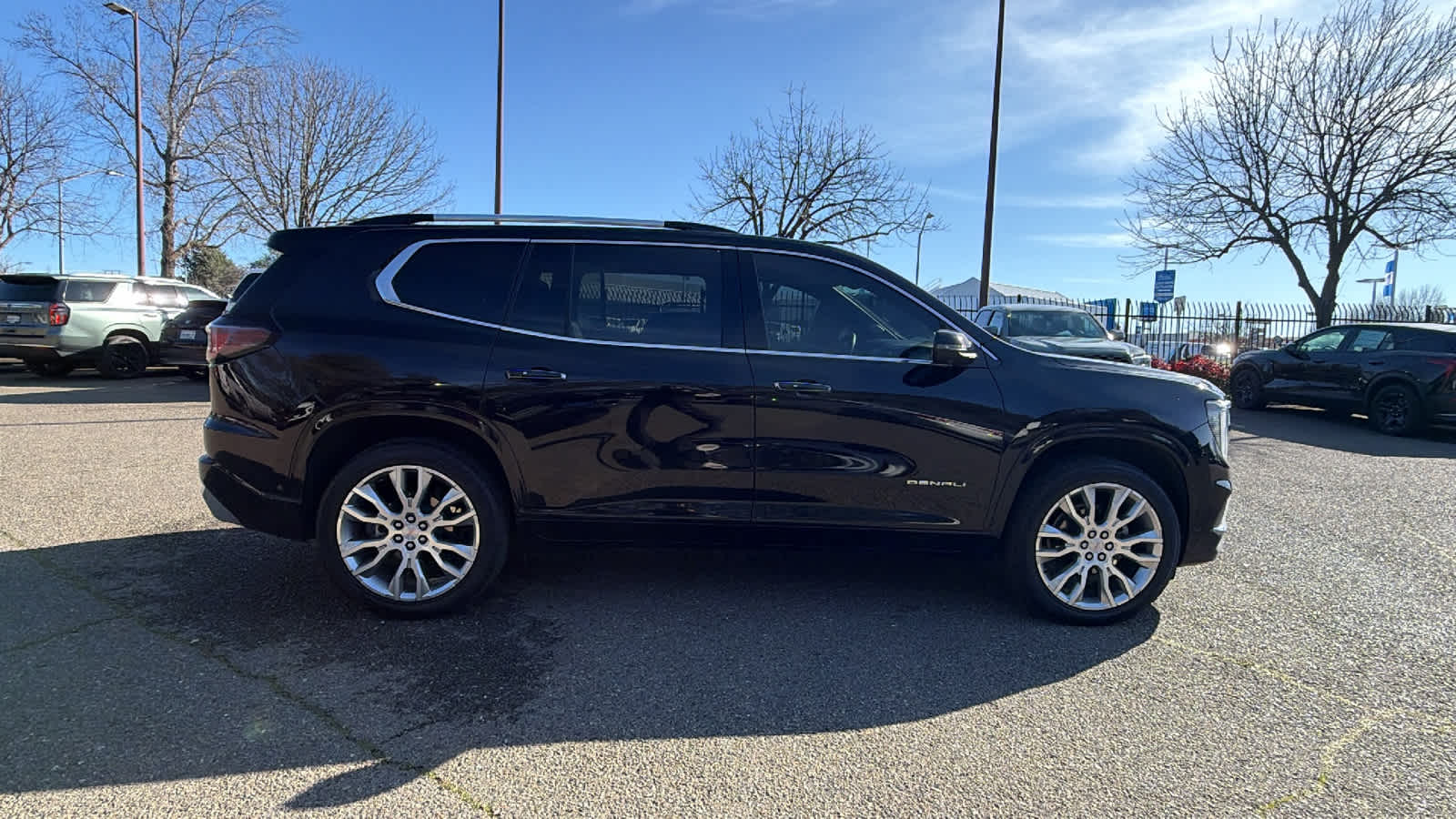 Thumbnail: 2024 GMC Acadia - 4